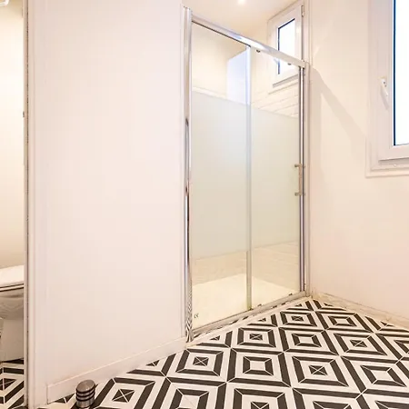 Guestready - Romantic Nest In The 20th Arr