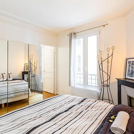 Appartement Guestready - Romantic Nest In The 20th Arr Paris